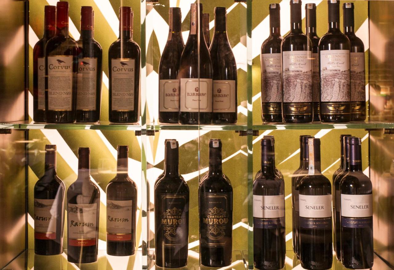 Hotel Régie Ottoman Istanbul - Special Category Exterior foto A selection of wines from the Rioja DOCa